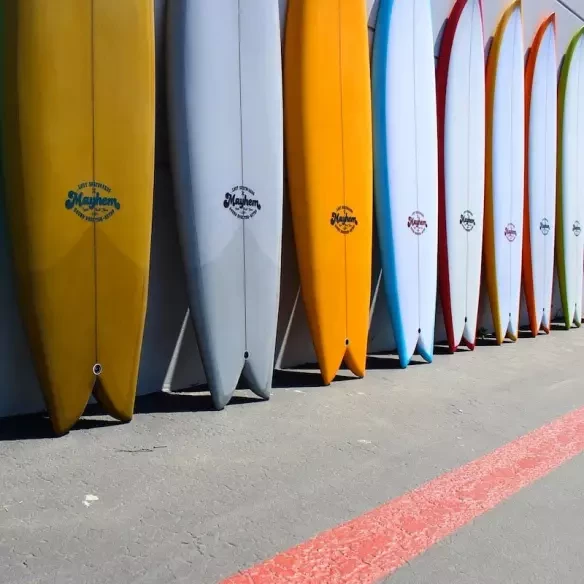 Surfbretterer Lost RNF Retro