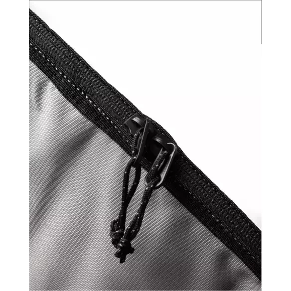 Creatures Fish Icon Lite Silver Black