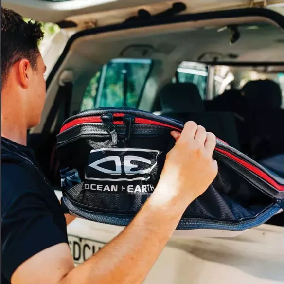 Capa Ocean & Earth Aircon shortboard Black/Red