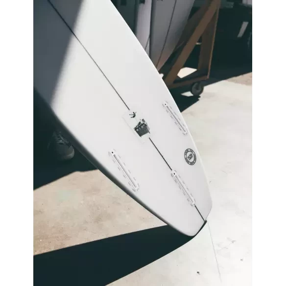 Planche de surf Channel Island Dumpster Diver 2