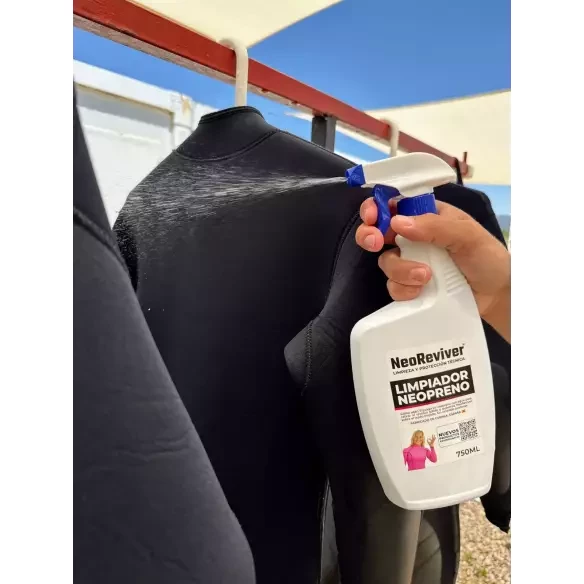 Limpa-neoprene Neoreviver Pulverizador 750ml