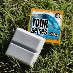 Cera Di Paraffina Sticky Bumps Tour Series  Warm/Trop 2