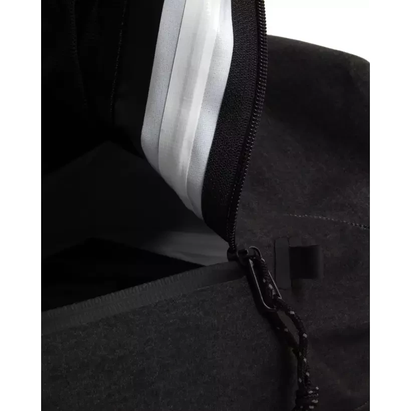 Creatures Transfer Dry Bag 25L backpack Black