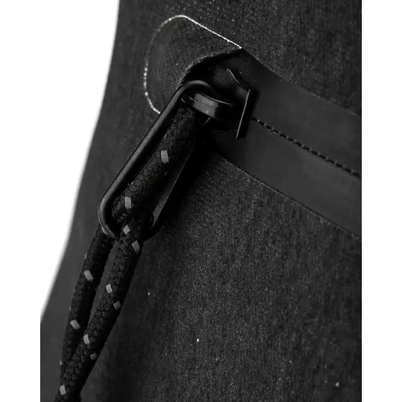 Creatures Transfer Dry Bag 25L backpack Black