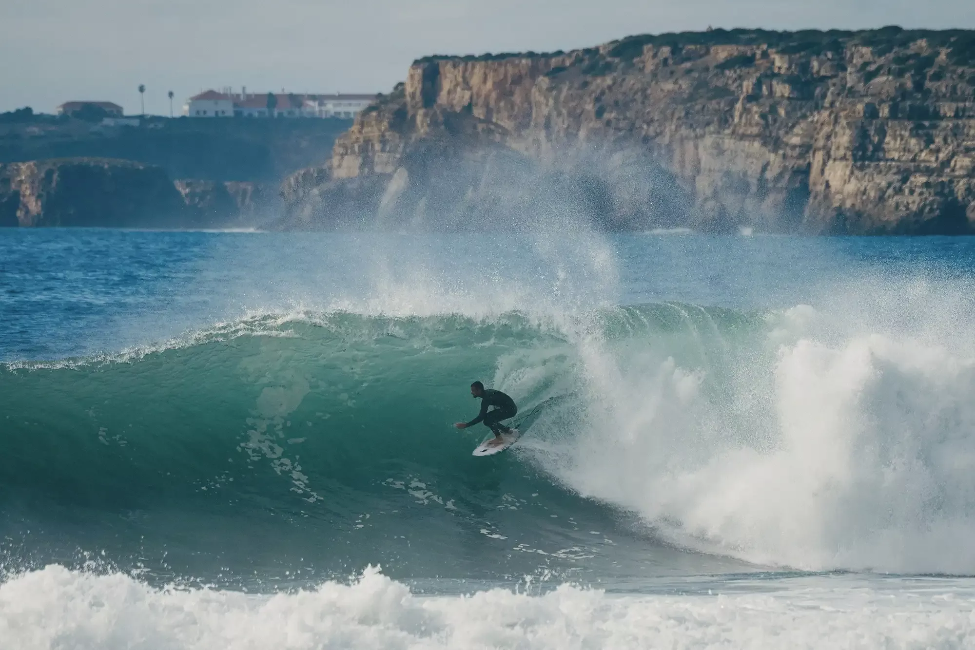 Tipos de olas en el surf: guía completa de cada tipo de ola y break