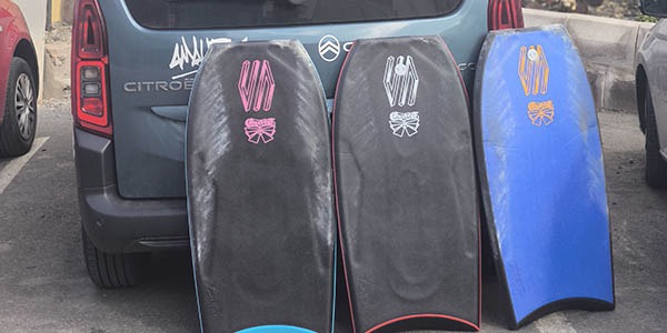 Por qué tener varias tablas de bodyboard es clave para tu progresión (mi experiencia como rider profesional)